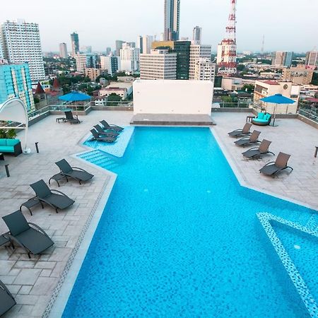 Luxent Hotel Quezon City Exteriör bild
